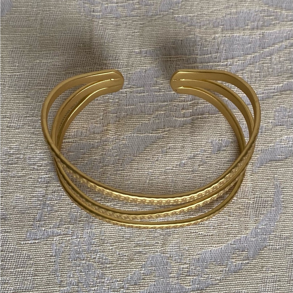 Lia Sophia Trance Bracelet - Picture 5 of 7